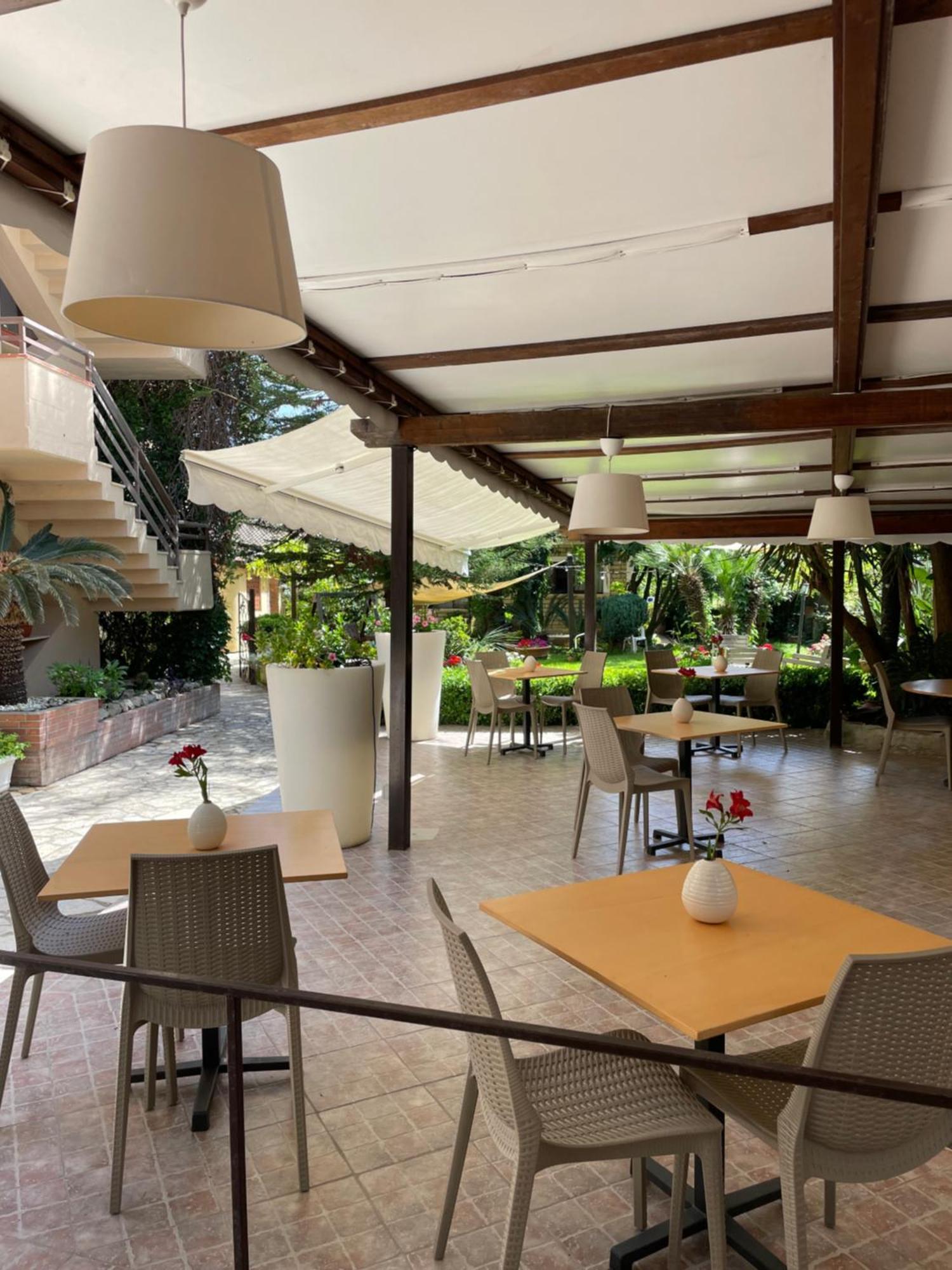 Hotel Residence Da Carmelo Palinuro Buitenkant foto