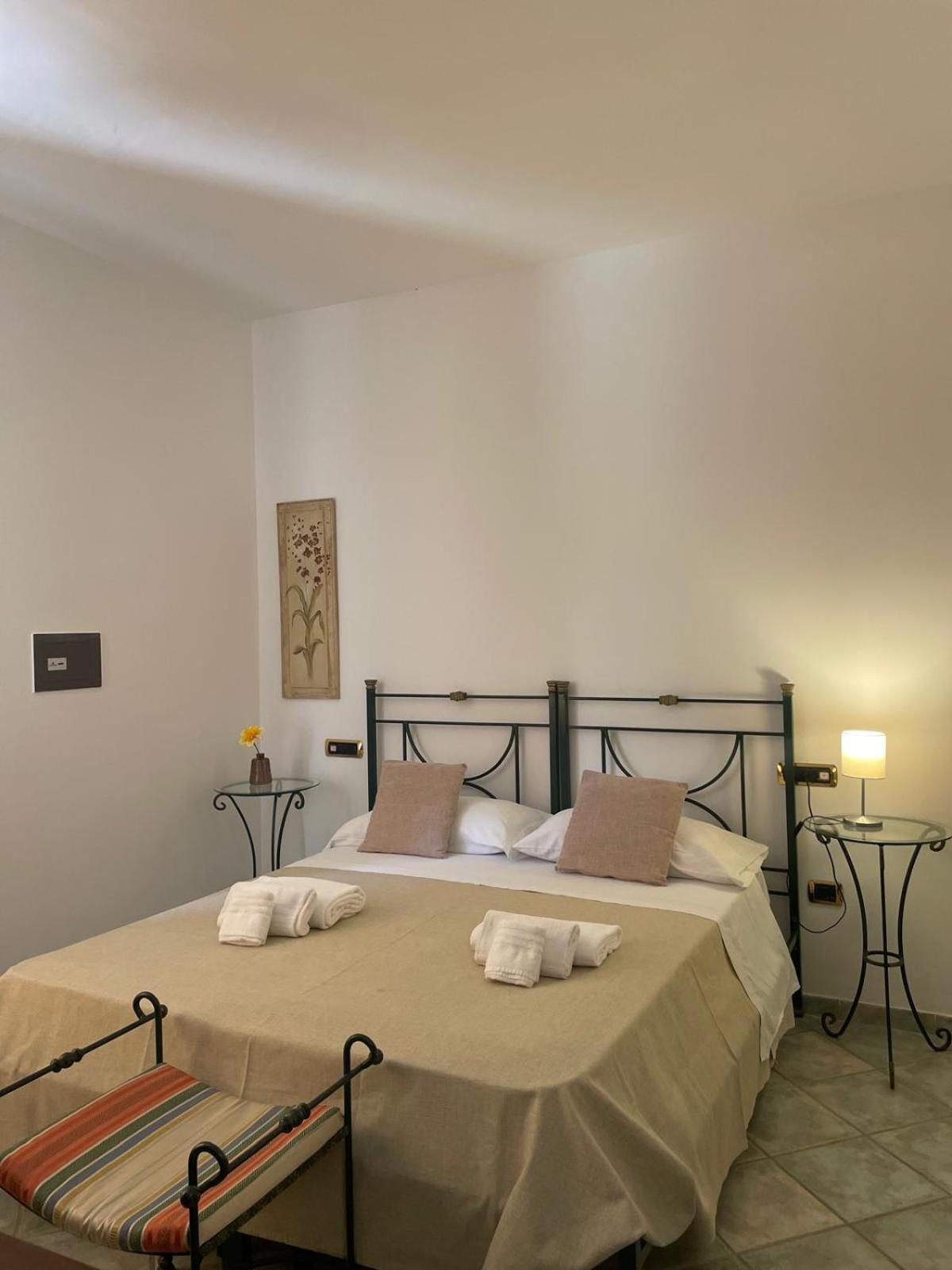 Hotel Residence Da Carmelo Palinuro Buitenkant foto